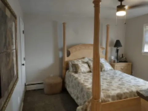 Beautiful Home in South Park. Walk to UD Campus, Miami Valley Hospital, Downtown