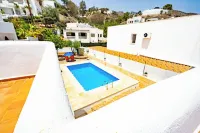 On the beach - Pools