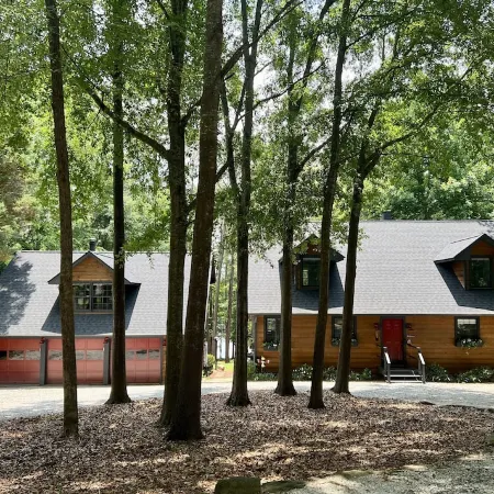 Cedarwood Lake House