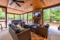 Playin' Hooky; In the Heart of Hochatown5KG Beds, 7B, Sleeps 18, 4500gm Arcade Hotel a McCurtain County