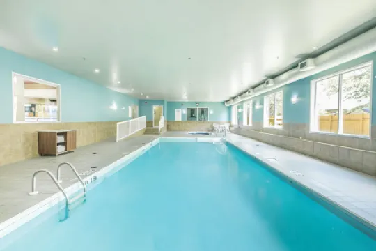 Holiday Inn Express & Suites REGINA-SOUTH by IHG