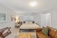 Paradise Pocket - Unit B Hotel a Port Salerno