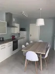 Four-Bedroom House, 8 People with Pool, Called "Whitehaven"