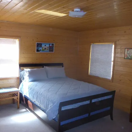 SCENIC CABIN 35Ac Peace&Quiet Creek Pets Hiking 35min-MesaVerde, 5min-SandCanyon