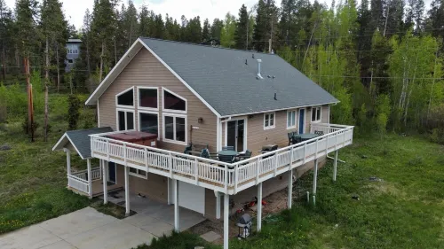 Spacious 6Br Mountain Getaway!  on Shuttle Route, Hot Tub, Game Room, Sleeps 16+