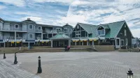 5 minutes from the Beach, Free Daily Activities, Bikes, Grill, Pool, Chairs