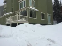 Brian Head Village Escape 4/3 with Ski Slope Views Across from the Lift Unit J-2 Hotels in Brian Head