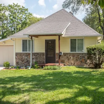 Home Stays SGF /near Ozark Empire Fairgrounds