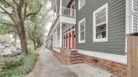 Savannah Historic District - Spacious & Affordable 3 BR near Forsyth Park