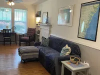 Walk to Waterfront Dining, Shops, Wine Bar. 2 Miles from I-95. No Pet Fee! Hotels in Darien