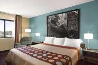 Super 8 by Wyndham Carbondale Hotels in Carbondale