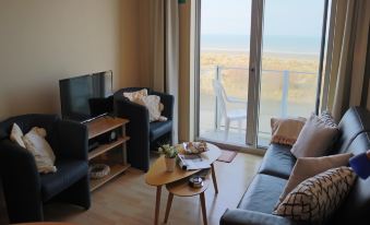 Apartment in Nieuwpoort by the Beach