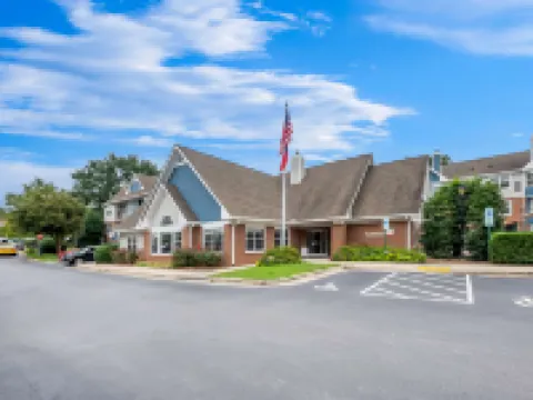 โซเนสตา อีเอสสวีทส์ ราเลห์ แครี โรงแรมในแครี