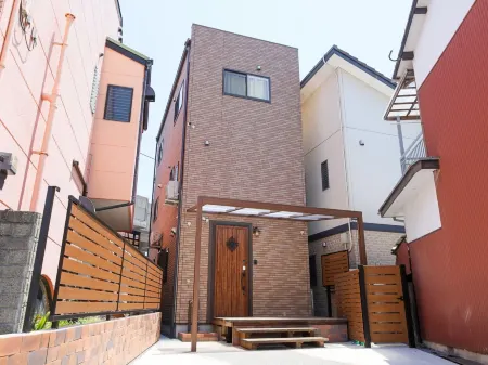 Bellow House Imabari Отели рядом со станцией Станция JR Имабари