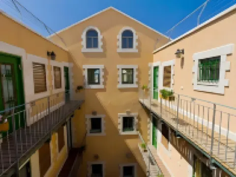 The Market Courtyard - Suites Hotel โรงแรมใน