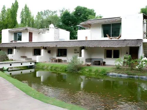 The Nagaya Resort - bar