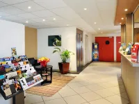 Séjours & Affaires Serris Rive Gauche Hotels in Serris