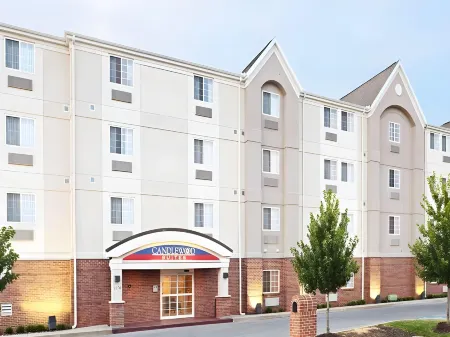 Candlewood Suites Fayetteville-Univ of Arkansas
