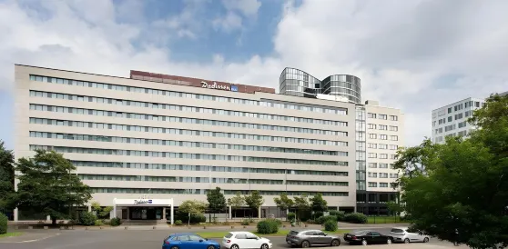 래디슨 블루 스칸디나비아 호텔 뒤셀도르프