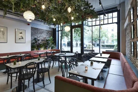 Urban Yard Hotel Отели рядом с достопримечательностью «Парк режьёналь де ла Пед»