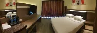 Paradise Hotel Hotel dekat Pasar Puan Maimun Karimun