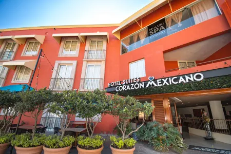 Hotel Suites Corazón Mexicano Отели рядом с достопримечательностью «Church of San Diego (Iglesia de San Diego)»
