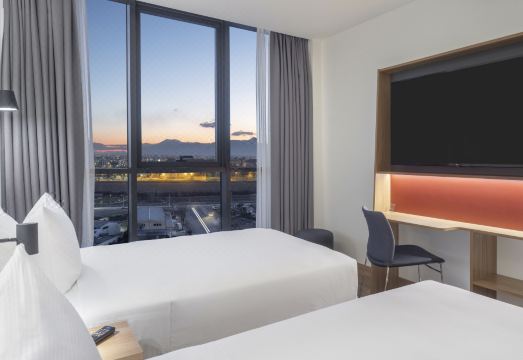 햄튼 바이 힐튼 객실