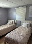 Cozy Koontz lake House right on the water, 30 min to Notre Dame <br>