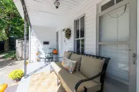 Westy House - old world charm with modern upgrades in this downtown victorian.