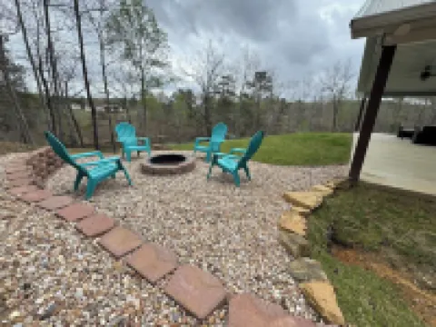 4 Bedroom 3 Bath Lakefront Home with Private Dock, Secluded, Lewis Smith Lake