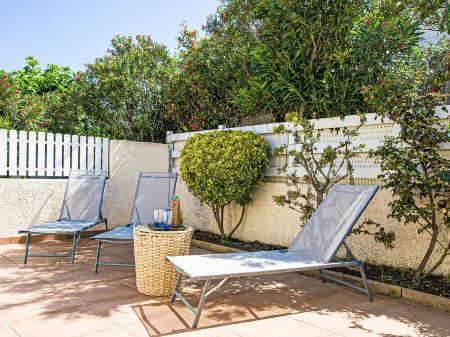 Villa 12 Cassin Отели в г. Кане-ан-Русийон