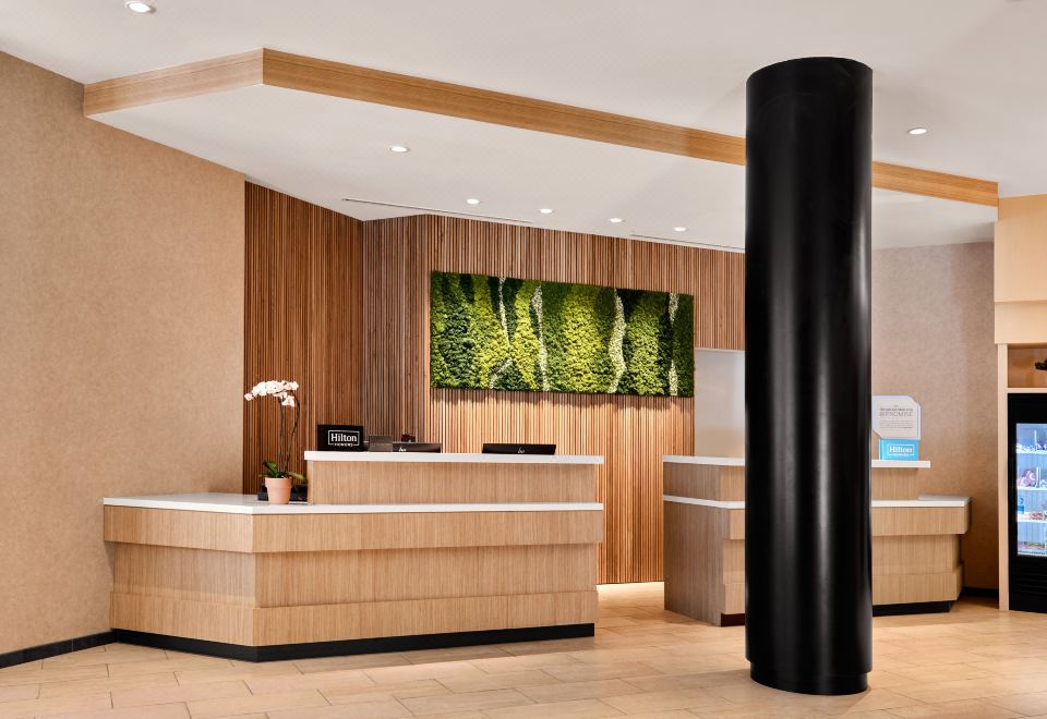 힐튼 가든 인 LAX