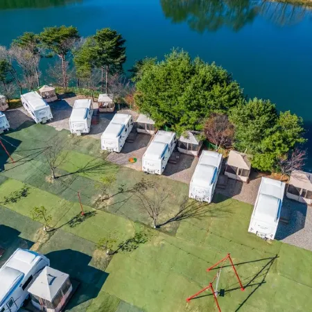 Cheolwon Noblesse Glamping Caravan