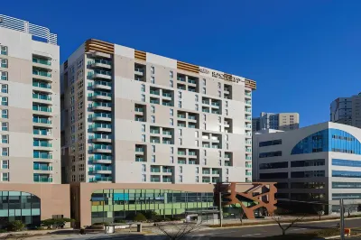 Raonstay in Perla Hotel Các khách sạn gần Gyeongnam National University Of Science And Technology