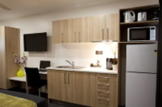 Abode37 Motel Emerald