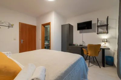 Classy double room with balcony