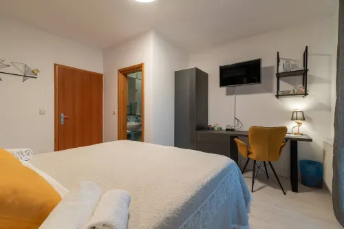 Classy double room with balcony