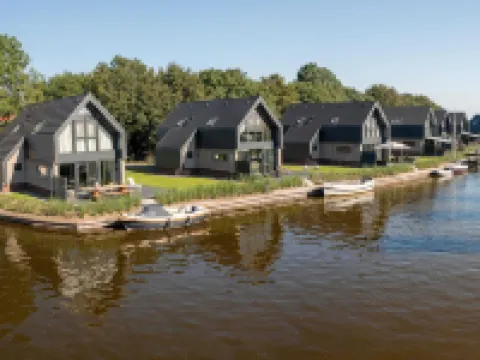 Luxurious Detached Water Villa with Jetty Hotels in Balk