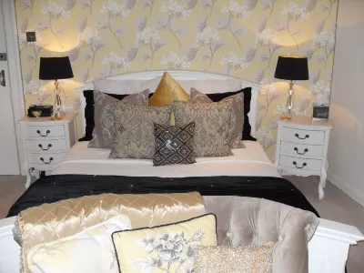Jessop House Hotels in Corse