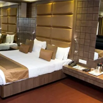 Hotel Centre Point