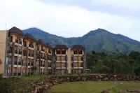 Baobab Safari Resort Hotels in 