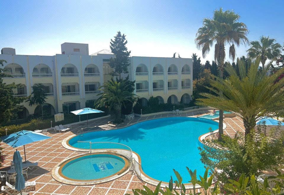 hotel overview picture