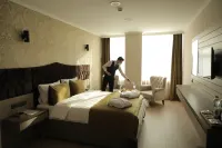 ELIT Hotelhan Hotels in 