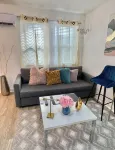 Modern Farmhouse near "Mercer" with Level 2- EV Charger!
