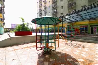 The Suite Metro Apartment by King Official فنادق في Buahbatu