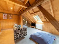 Monumental Holiday Home in IJhorst Hotels near De Turfschipper