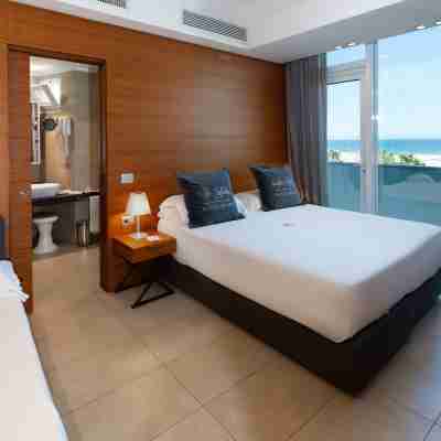 Best Western Maison B Hotel Rooms