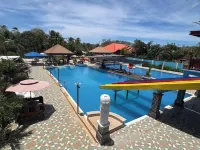 PMG Islandscape Resort Hotels in Lazi
