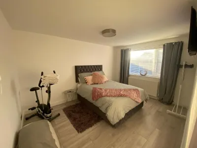 Cozy Coastal Bungalow in Prestatyn Hotels near Christ Church Prestatyn