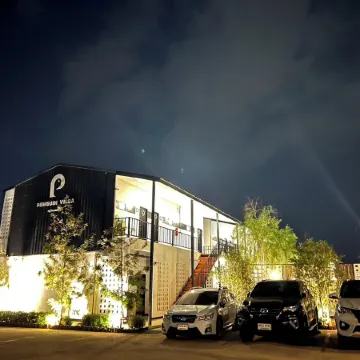 Penguin Villa Resort & Bistro